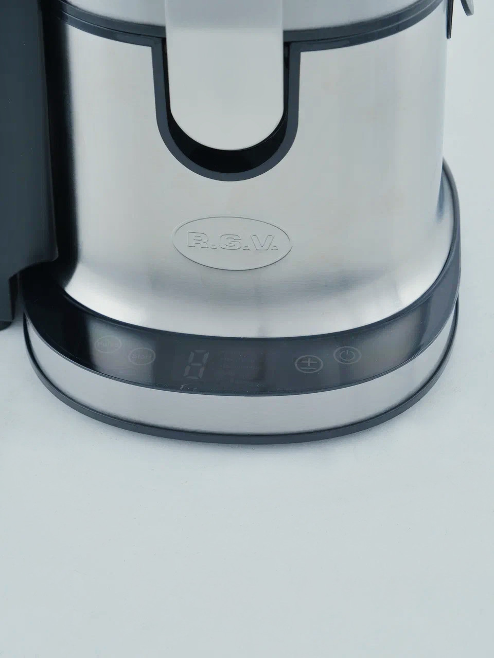 СОКОВЫЖИМАЛКА R.G.V. INDUSTRIAL JUICER MC4