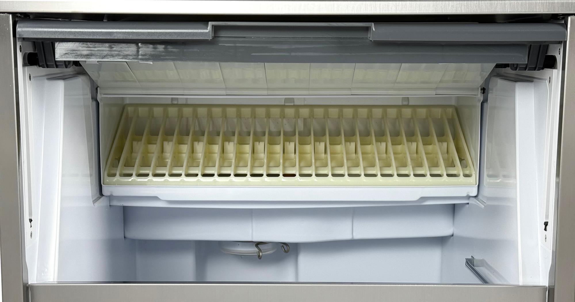 ЛЬДОГЕНЕРАТОР BAR LINE B 7540 WS